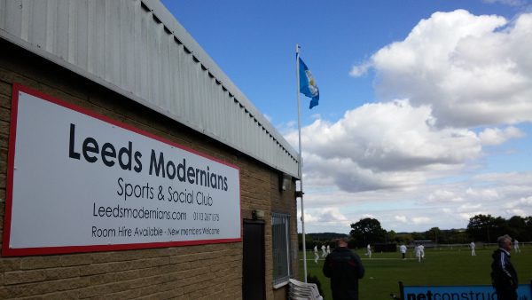leeds modernians cricket club